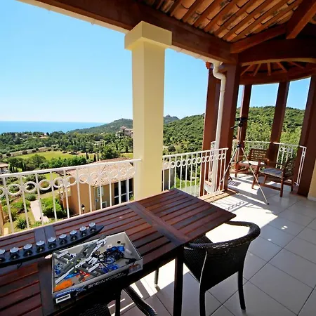 3m - O2 238 - 382la Appartement Saint-Raphaël